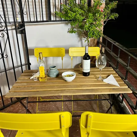 Apartament Charming In *