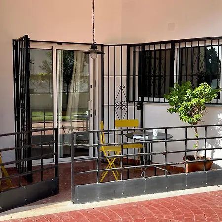 Apartament Charming In *