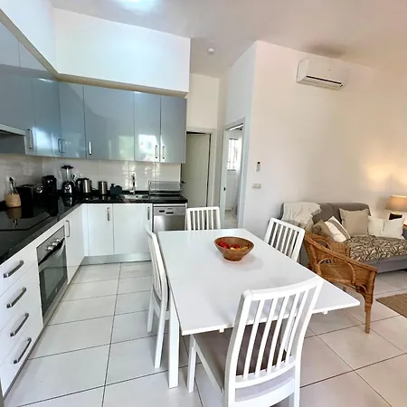 Charming In Apartamento *